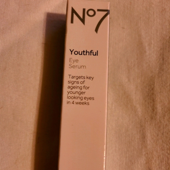 no 7 Other - No7 YOUTHFUL EYE SERUM
